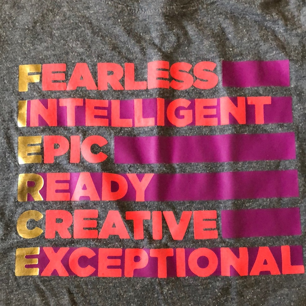Girls old navy tshirt